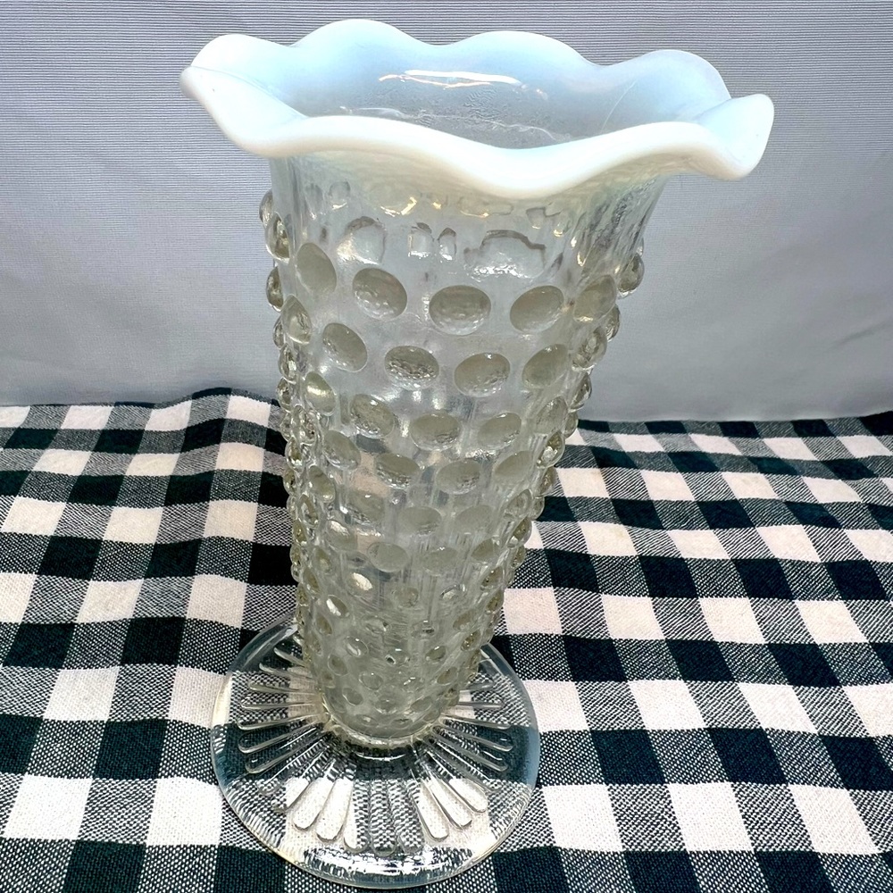 Vintage Fenton Anchor Hocking Moonstone Opalescent Hobnail Bud Vase 5 1/2 H